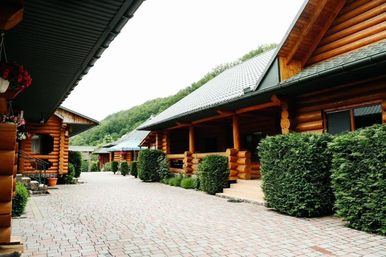 Chudodievo In Chynadievo Mini-Hotel Chynadiyovo Exterior foto